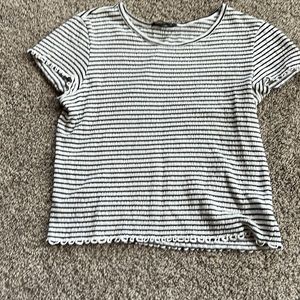 American Eagle Size S. Black and White striped shirt